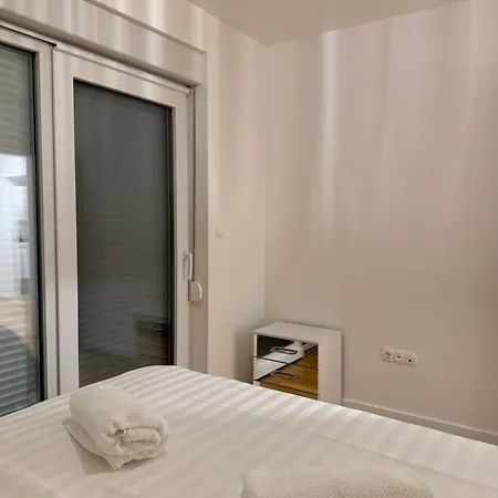 Apartmens Ps Apartamento *